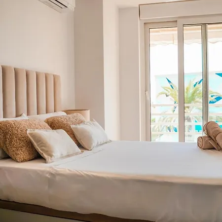 Apartment ¡piso De Lujo A 200 Metros De La Playa! -